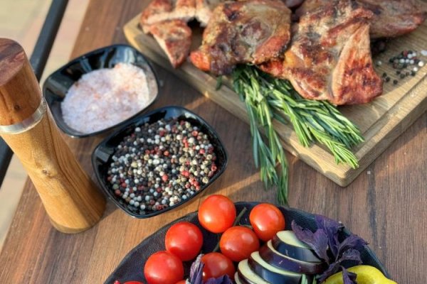 Ура, праздники, все на шашлыки!